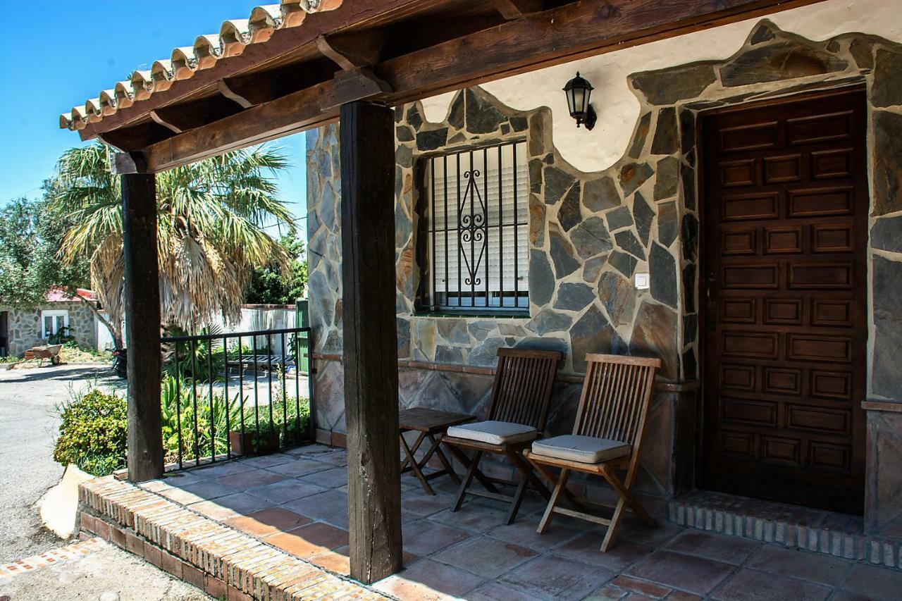 Complejo Vacacional Los Cortijillos-Solo Adultos โกนิล เด ลาฟรอนเตรา ภายนอก รูปภาพ